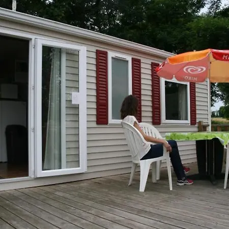 Campsite Logis De L'aubonniere Chaille-sous-les-Ormeaux