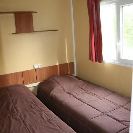 Campsite Logis De L'aubonniere Chaille-sous-les-Ormeaux